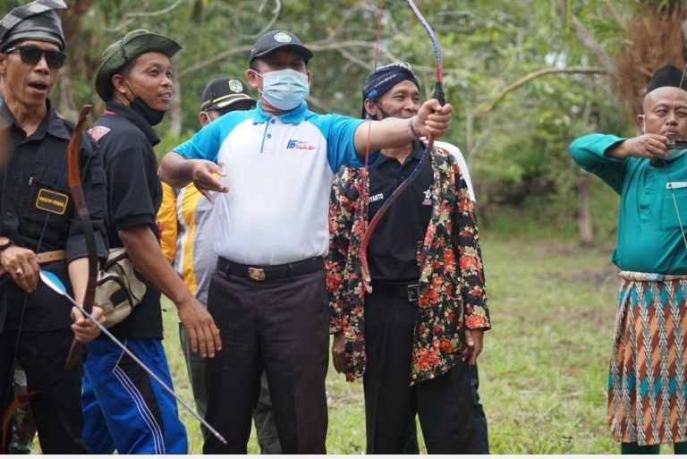 Asisten III Buka Secara Resmi Archery Championship 2022