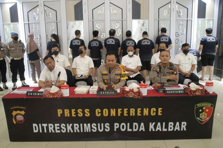 Selama 6 Bulan Polda Kalbar Berhasil Ungkap 23 Kasus PETI Dan Tetapkan 75 Tersangka