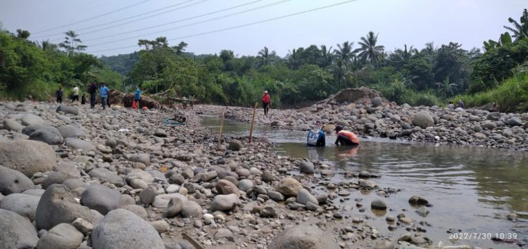 Petani Sangkuriang Minta BPBD Keluarkan Dana Pasca Bencana 2020