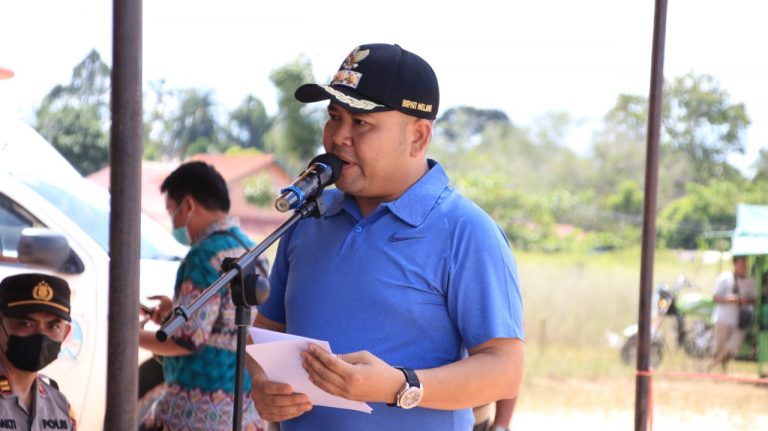 Semarak HUT RI Ke-77, Pemkab Melawi Menggelar Beragama Lomba