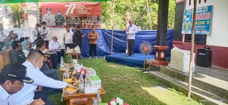 Gubernur Kalbar Melakukan Kunjungan Langsung Ke 2 Desa.