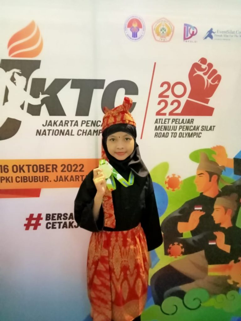 JUARA 2 KOMPETISI PENCAK SILAT CHAMPHIONSIP SISWI SDN POLISI 1 KOTA BOGOR