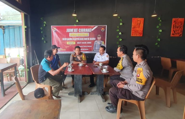 Jumat Curhat: Polsek Kota Baru Terima 3 Masukan Langsung Dari Kades