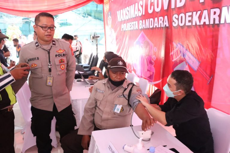 Siapkan Posko Vaksiniasi Merdeka Booster diterminal 3