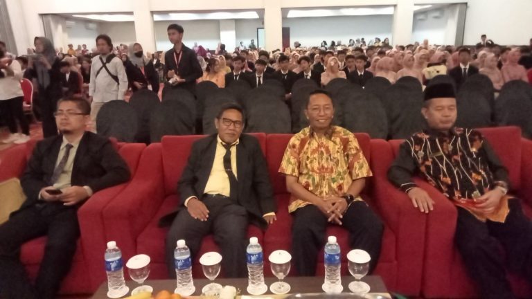 Wisuda Purnasiswa SMAN 1 Tamansari