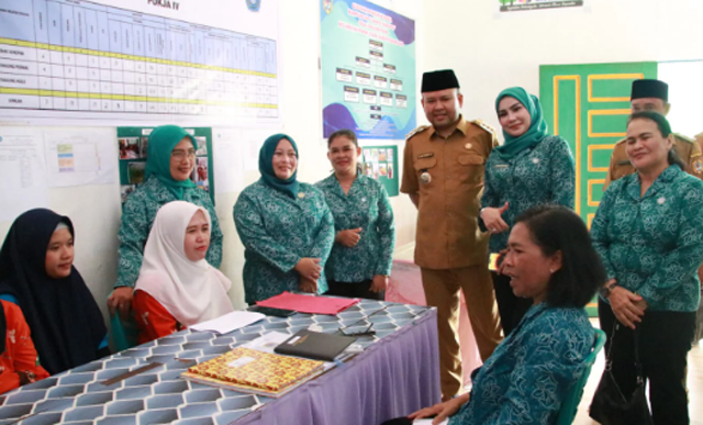 Desa Tanjung Paoh Wakili Melawi Lomba Lingkungan Bersih dan Sehat Tingkat Provinsi Kalbar 2023