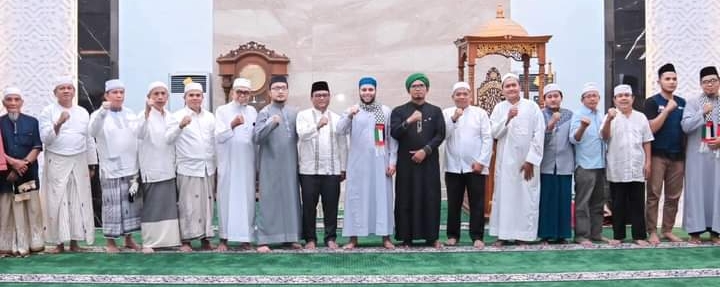 Pj.Wali Kota Dr.H.Letnan Dalimunthe Hadiri Safari Dakwah Ramadhan Series di Masjid Agung Al.Abror.