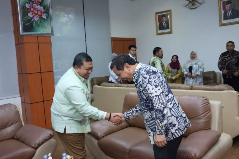 Kementerian Keuangan RI Nobatkan Tapanuli Selatan Terbaik III Pengelolaan Dana Desa Tahun 2023.