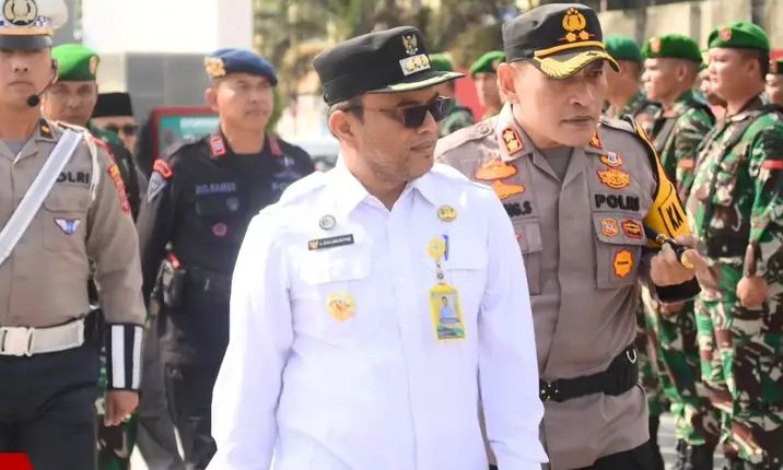 Pj.Wali Kota Padangsidimpuan,Dr. H.Letnan Dalimunthe.SKM.M.Kes Pimpin Apel Gelar Pasukan Ketupat Toba 2024.