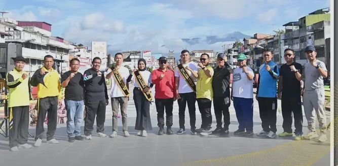 Pj. Walikota Padangsidimpuan Berangkatkan Putra Putri Kebudayaan Kota Padangsidimpuan Tahun 2024 ke Medan