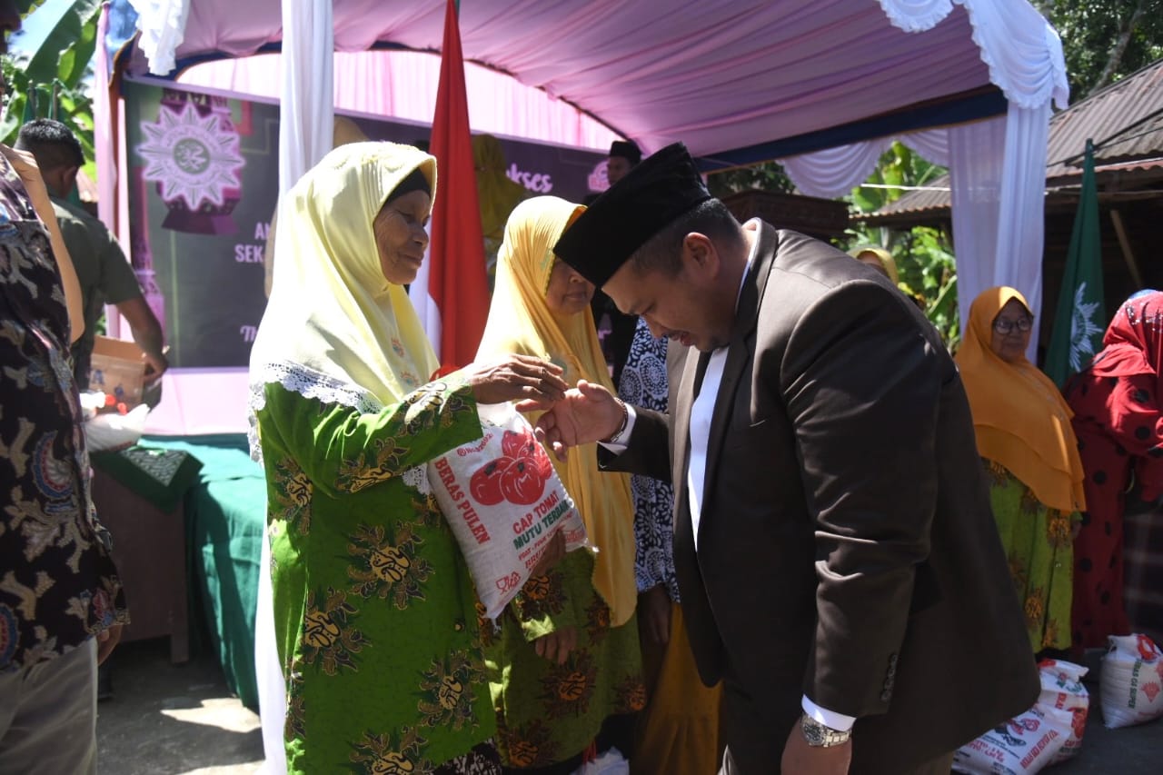 Bupati Tapsel Hadiri Tabligh Akbar dan Peresmian Masjid Taqwa Muhammadiyah Ilyas Nur