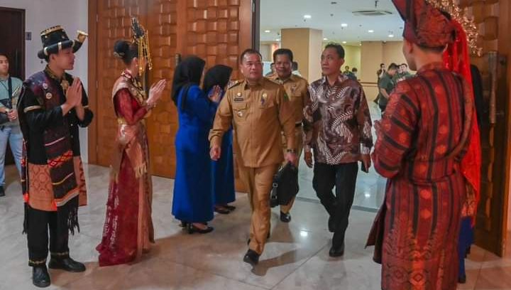 Pj.Wali Kota Padangsidimpuan Hadiri Rapat Koordinasi Kepala Daerah.