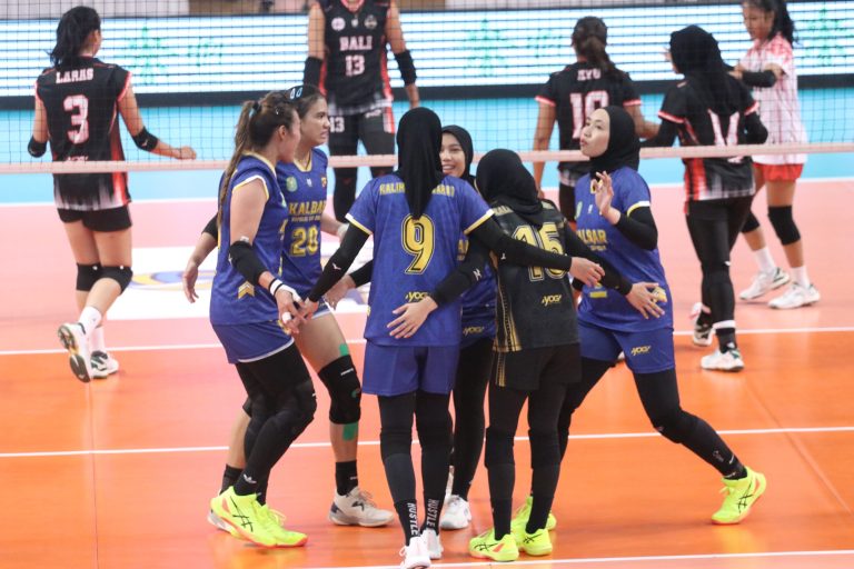 Tim Voli Putri Kalbar dan Jatim, Tinggal Selangkah Lagi Lolos Ke Semifinal