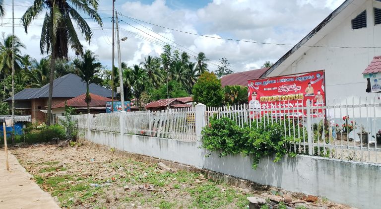 Kepala Sekolah SMA N 1 Batang Angkola Selalu Mengelak Dan Tak Mau Membalas Surat Konfirmasi Tentang Dugaan Penyalah Gunaan Anggaran Dana BOS.