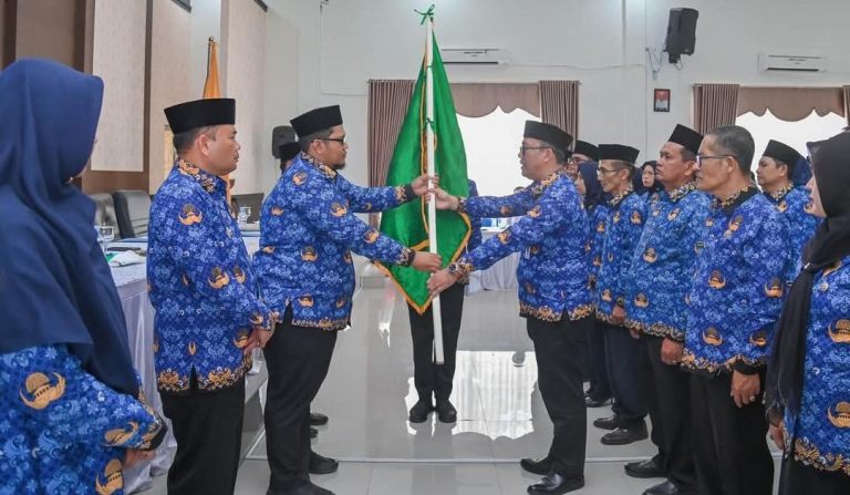 Pj. Wali Kota Hadiri Pelantikan Unit dan Sub Unit Pengurus KORPRI Kota Padangsidimpuan