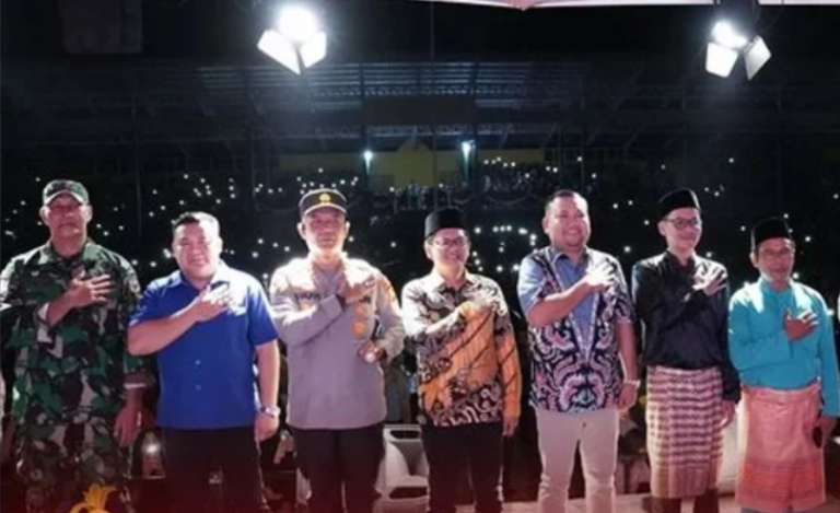 KPU Melawi Gelar Launching Pemilihan Bupati Dan Wakil Bupati Melawi 2024