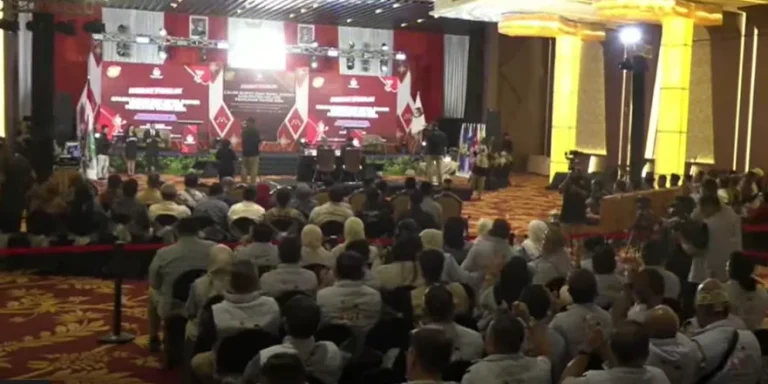 KPU Melawi Sukses Gelar Debat Publik Cabup Dan Cawabup Kabupaten Melawi 2024