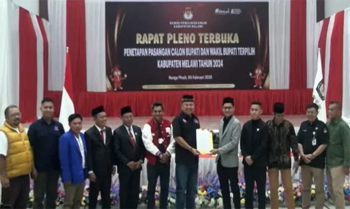 KPU Melawi Tetapkan Paslon Dadi-Malin Sebagai Bupati Dan Wakil Bupati Terpilih Periode 2025-2030