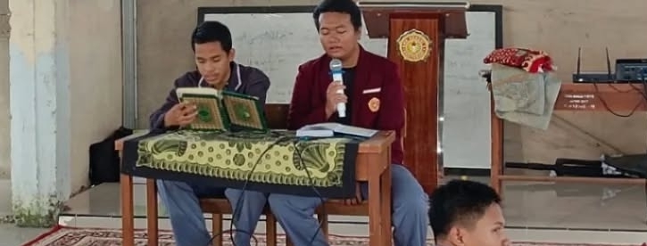 Untuk Meningkatkan Keimanan dan Ketaqwaan di Ramadhan SMKN Banyusari Gelar Smartfren