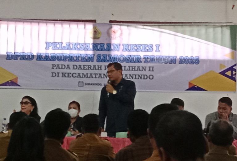 Reses DPRD Samosir Daerah Pemilihan 2, Camat Simanindo: “Efisiensi Anggaran Tidak Jadi Penghalang Pembangunan!”