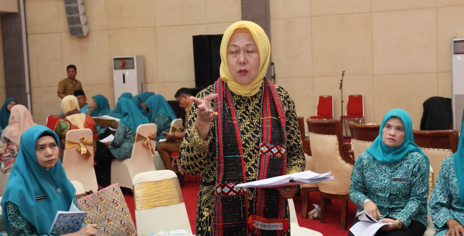 Ketua TP PKK Tapsel Sambut Tim Supervisi Provsu, Dorong Penguatan Peran Keluarga Ketua TP PKK Tapsel Sambut Tim Supervisi Provsu, Dorong Penguatan Peran Keluarga