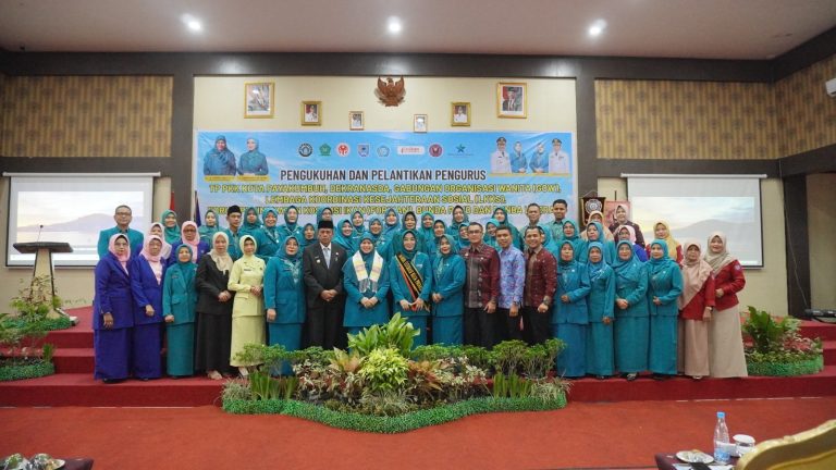 Pengukuhan dan Pelantikan Tim Penggerak PKK Payakumbuh
