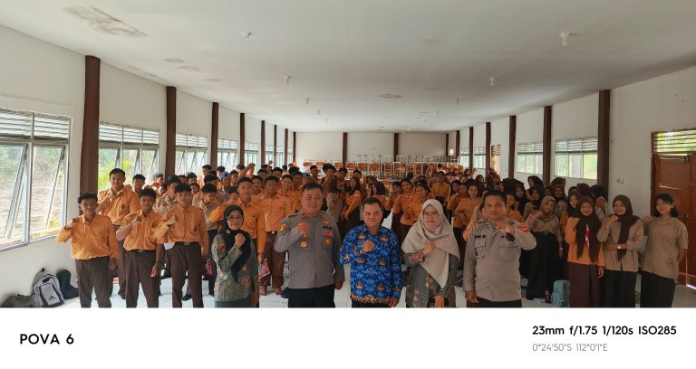 Polsek Ella Hilir Lakukan Sosialisasi Di SMA Negeri 01 Ella Hilir