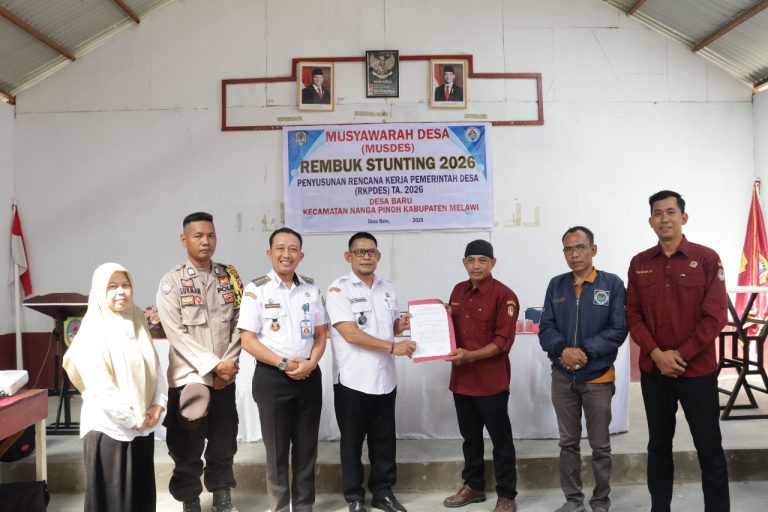 Camat Nanga Pinoh Hadiri Langsung Musdes Di Desa Baru