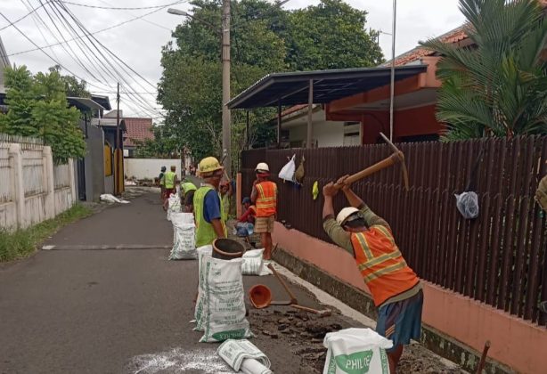 Tirta Pakuan Pasang Pipa Raksasa untuk Jaminan Air 24 Jam 2 88e84480 633c 41de 9ad3 6efccaadd960 2