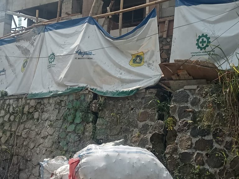 Revitalisasi Puskesmas Sukaharja Rawan Longsor