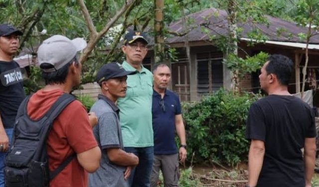 Dusun Lobu Uhom Di Perkirakan Sudah Tidak Aman Untuk Tempat Tinggal Sehingga Warganya Akan Di Relokasi Ketempat Lain. 4 Screenshot 20260101 160445