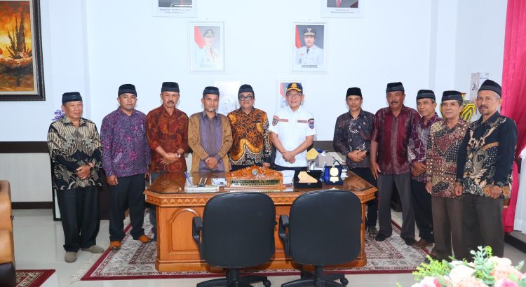Niniak Mamak Latina