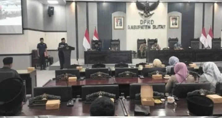 DPRD Blitar Bahas RAPBD 2027 dan Raperda Kepariwisataan