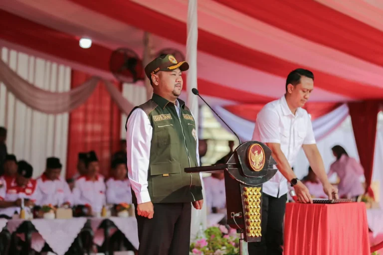 Bupati Gresik Tegaskan Peran ASLINMAS Jaga Ketertiban