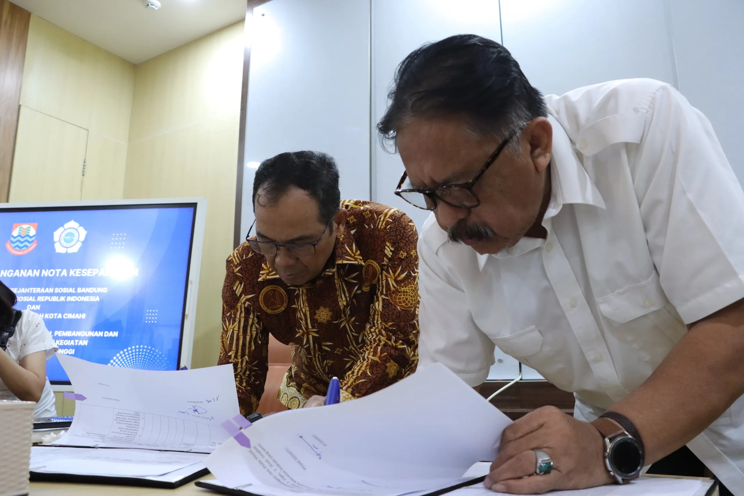 Pemkot Cimahi-Poltekesos Bandung Siapkan Kampung Sosial