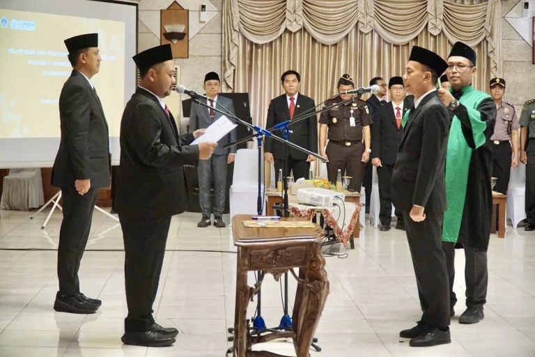 Pisah Kenang Ketua Korpri Gresik, Bupati Yani Beri Apresiasi