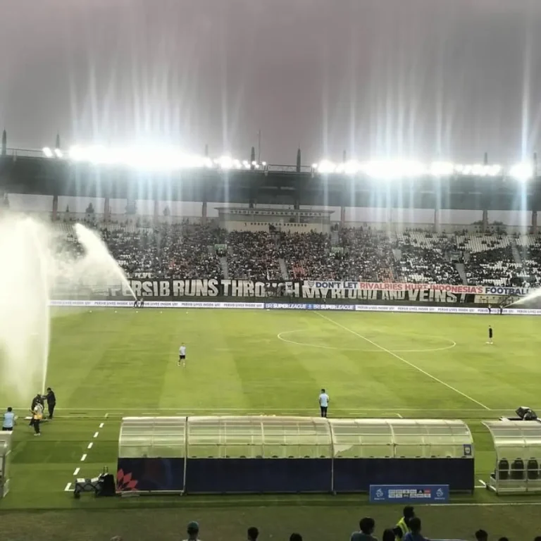 Persib Jalani Dua Laga Kandang di Stadion Si Jalak Harupat