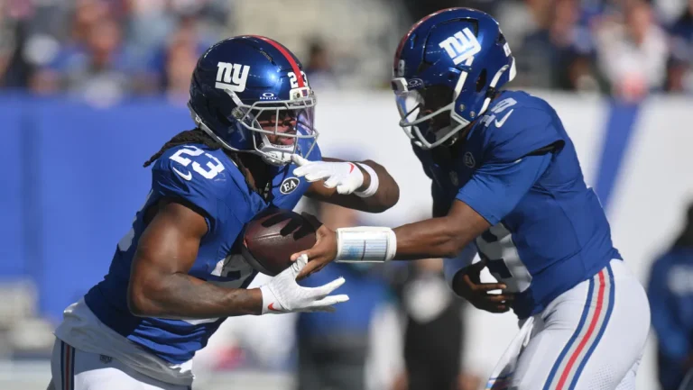 Giants Lepas Najee Harris Usai Kritik Rotasi Running Back