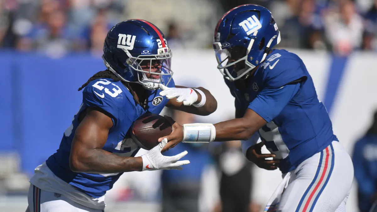 Giants Lepas Najee Harris Usai Kritik Rotasi Running Back