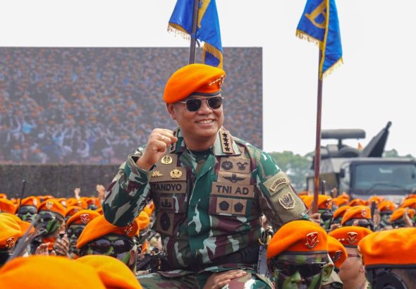 Panglima TNI hingga Kasad Jadi Warga Kehormatan Korpasgat