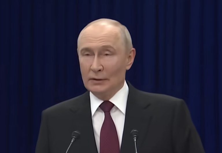 Putin Bantah Tuduhan Rusia di Balik Demo Eropa