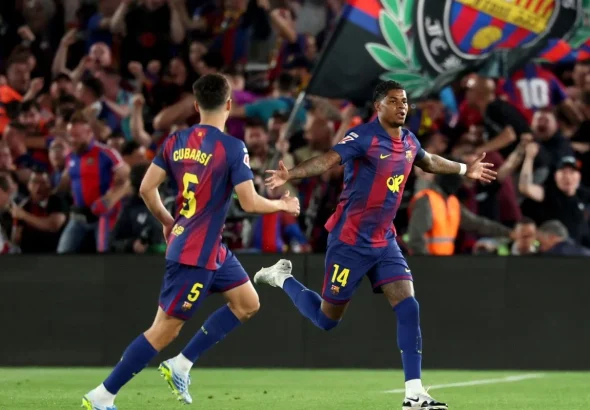 El Clasico Memanas: Barcelona Buru Rekor 10 Kemenangan, Real Madrid Siap Kejutkan di Camp Nou